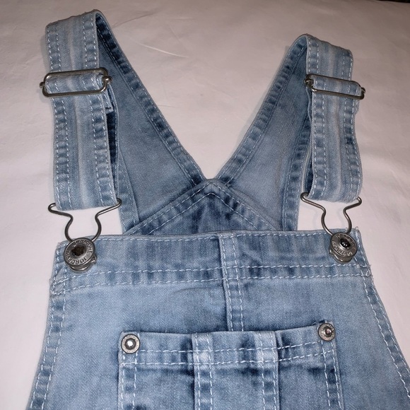 Jordache - Picture 3 of 7